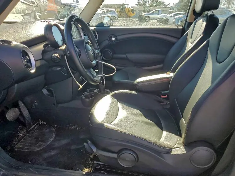 2013 MINI COOPER CLUBMAN  