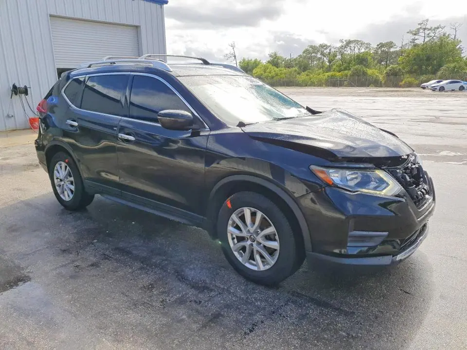 2020 NISSAN ROGUE SV  
