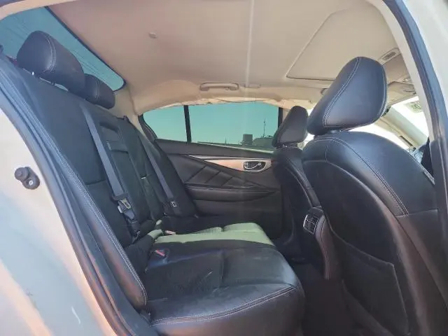 2019 INFINITI Q50 LUXE  