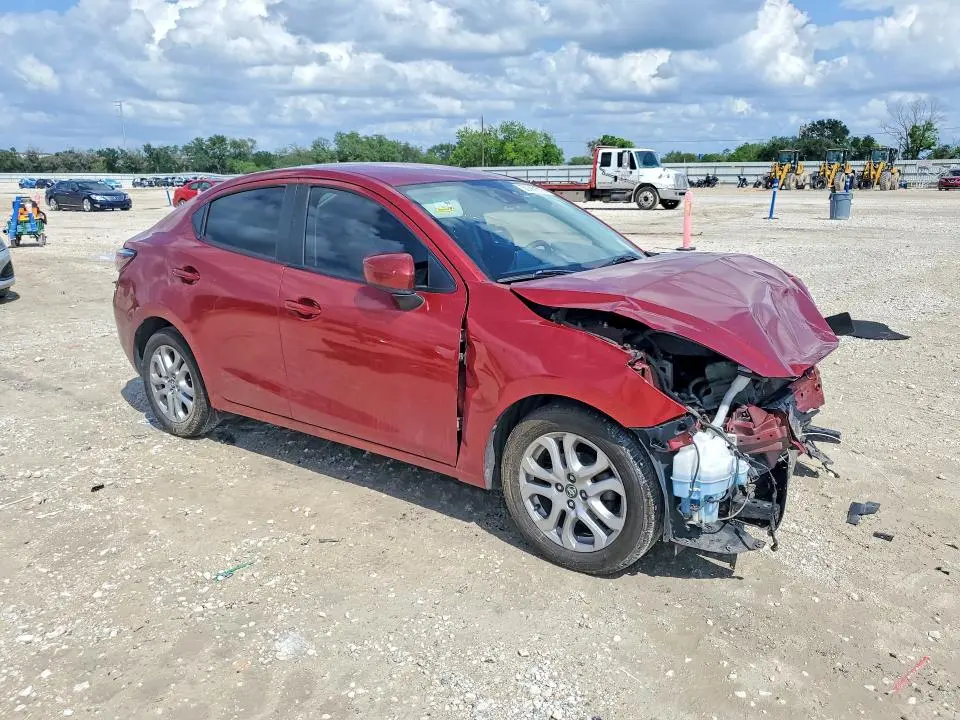 2018 TOYOTA YARIS IA BASE  