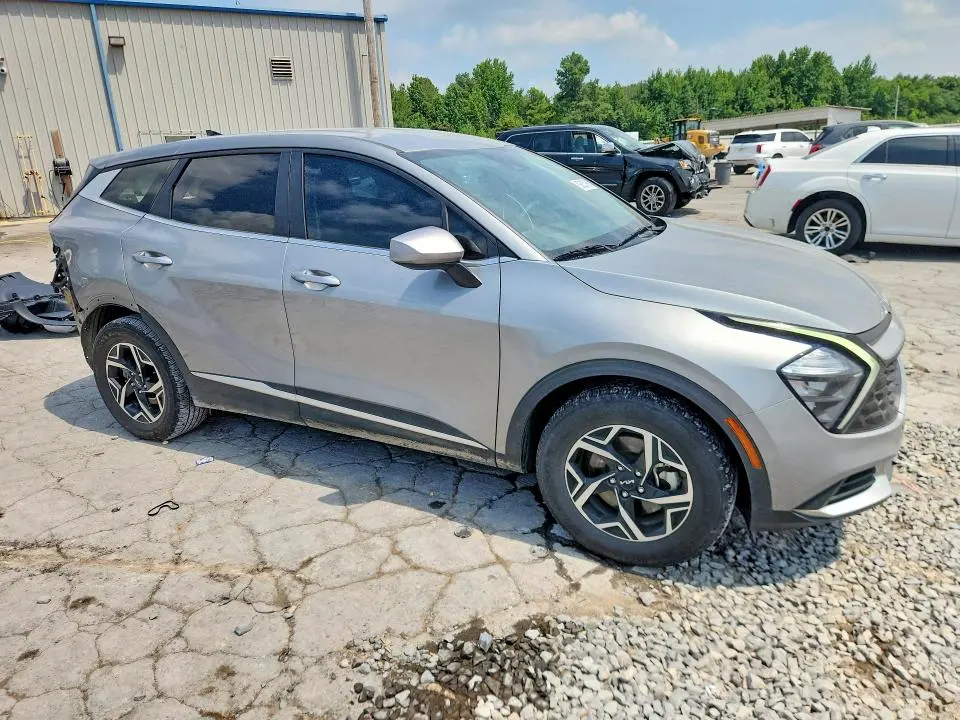 2023 KIA SPORTAGE LX  