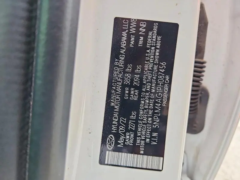 2023 HYUNDAI ELANTRA SEL  