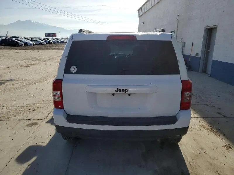 2014 JEEP PATRIOT SPORT  