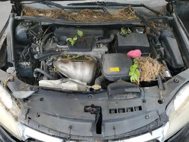 2015 TOYOTA CAMRY LE  