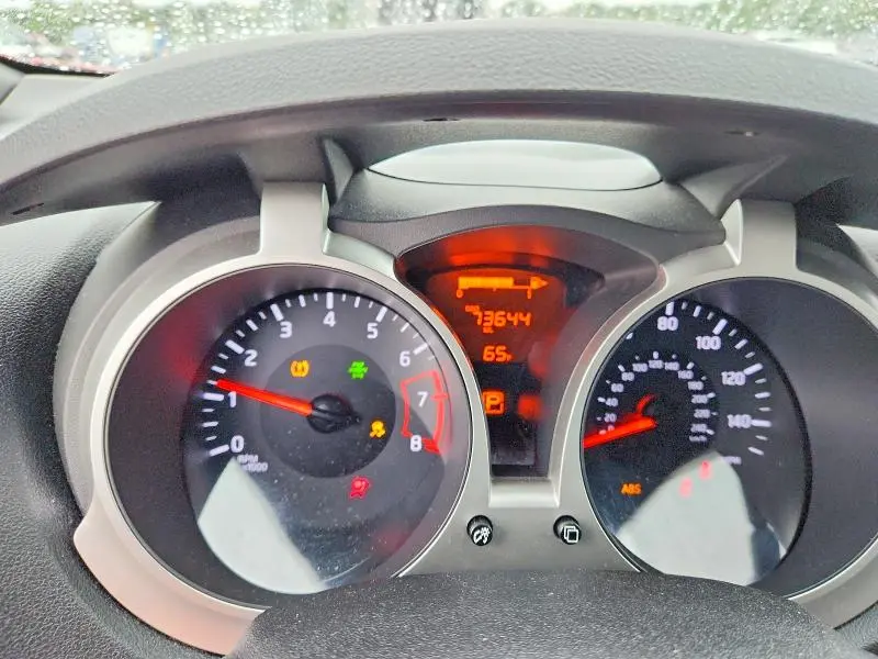 2017 NISSAN JUKE S  