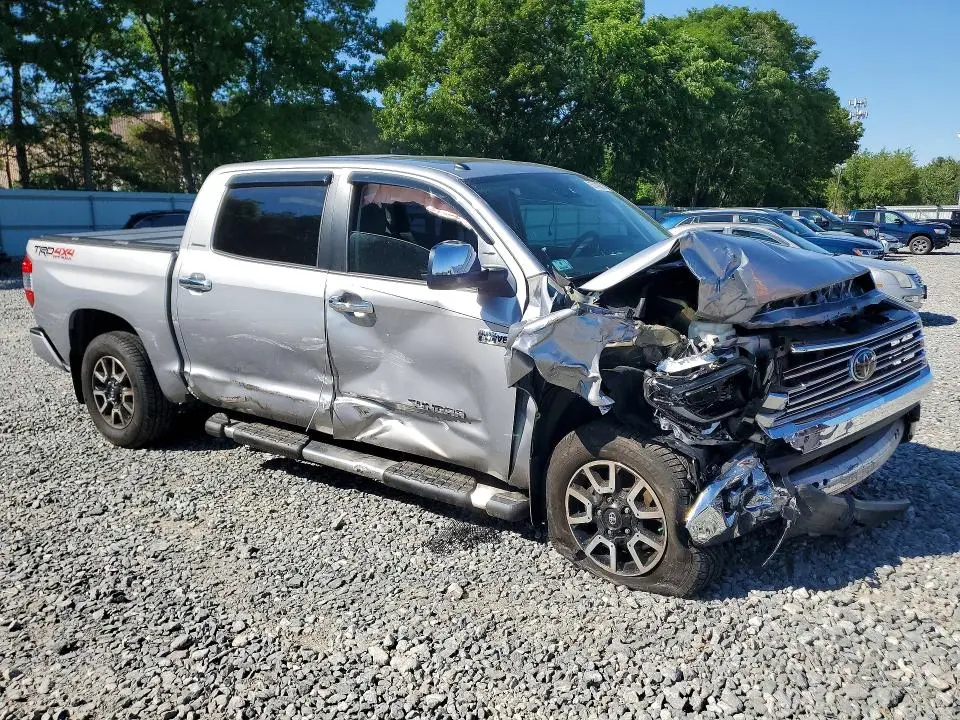 2019 TOYOTA TUNDRA CREWMAX LIMITED  