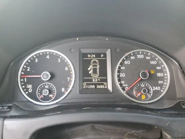 2014 VOLKSWAGEN TIGUAN S  