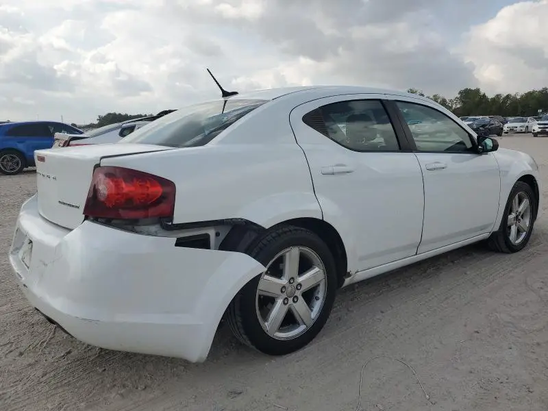 2013 DODGE AVENGER SE