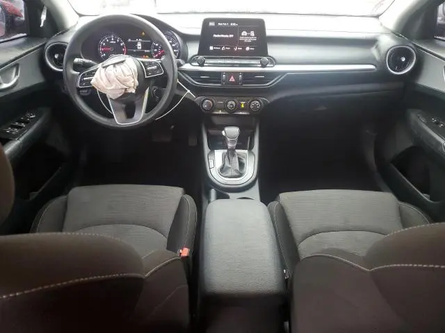 2023 KIA FORTE LX