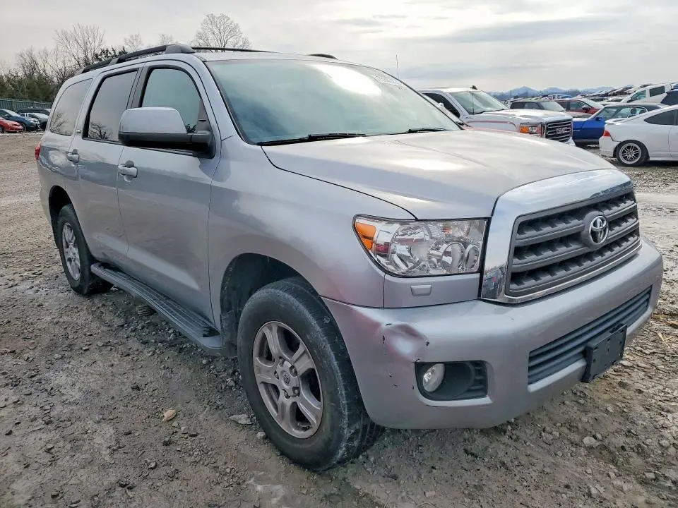 2014 TOYOTA SEQUOIA SR5  