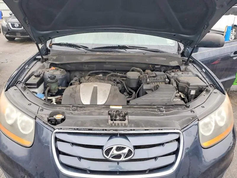 2011 HYUNDAI SANTA FE GLS  
