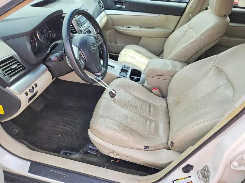 2012 SUBARU OUTBACK 2.5I PREMIUM  