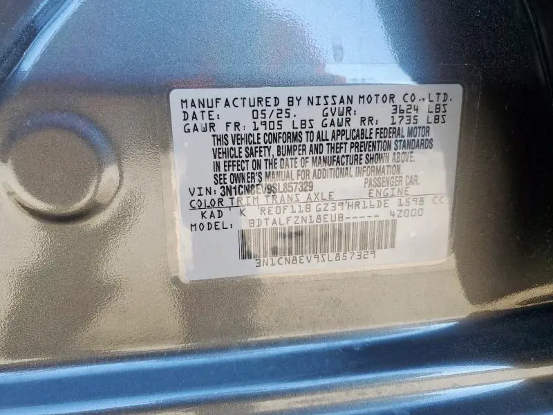 2025 NISSAN VERSA SV  