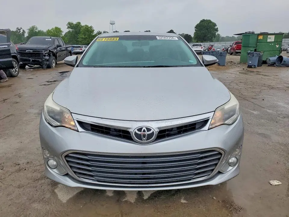 2015 TOYOTA AVALON XLE  