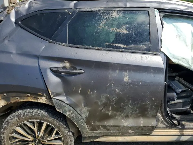2020 HYUNDAI TUCSON SEL  
