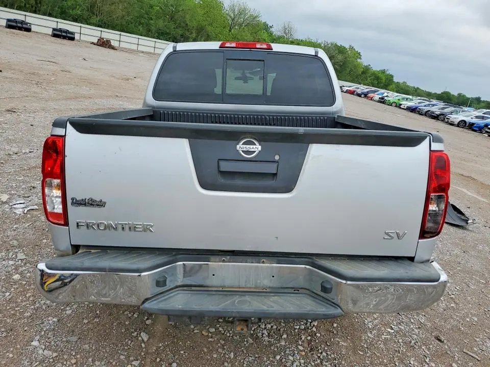 2016 NISSAN FRONTIER SV  