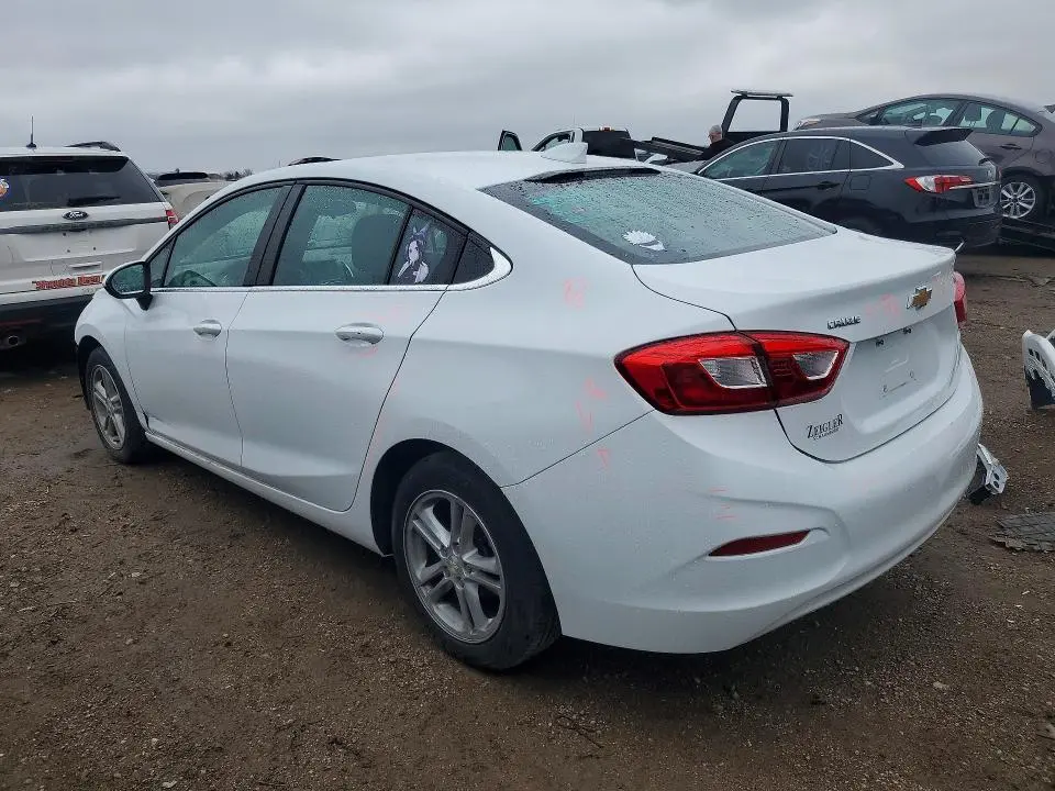 2018 CHEVROLET CRUZE LT  