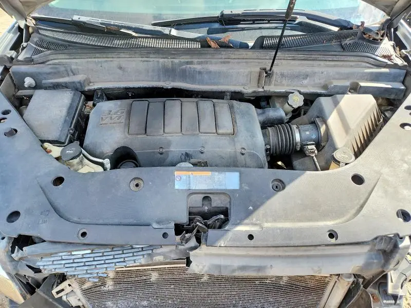 2011 GMC ACADIA SLE  