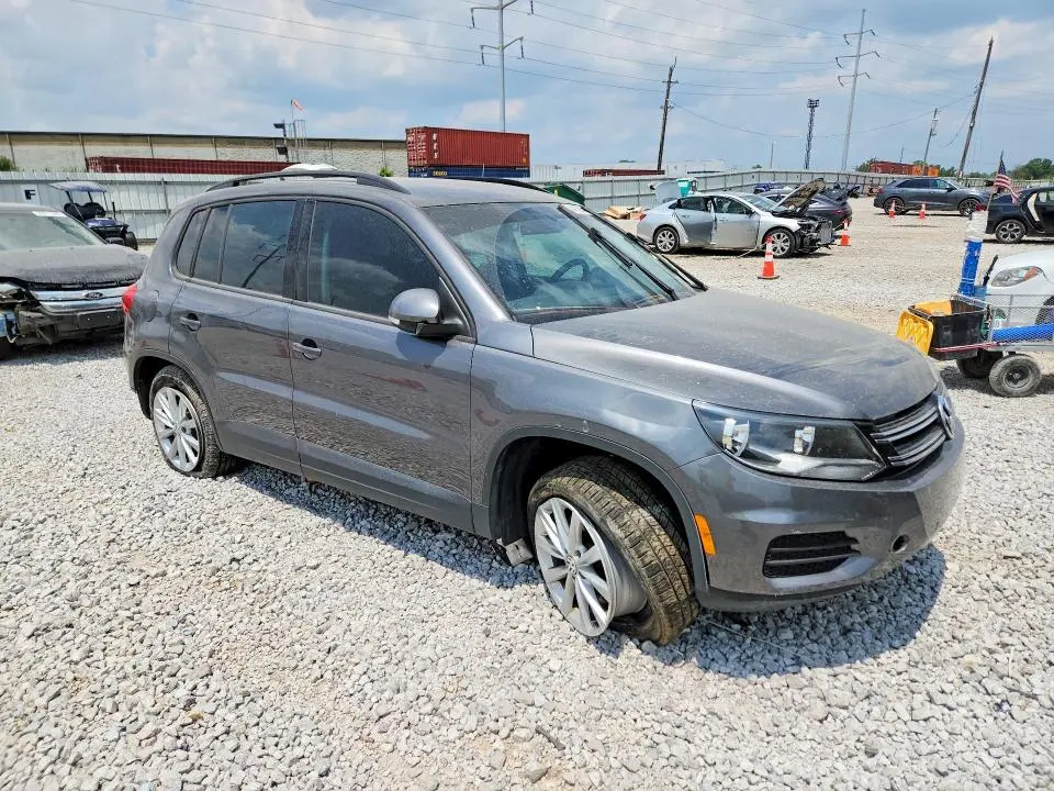 2015 VOLKSWAGEN TIGUAN S  