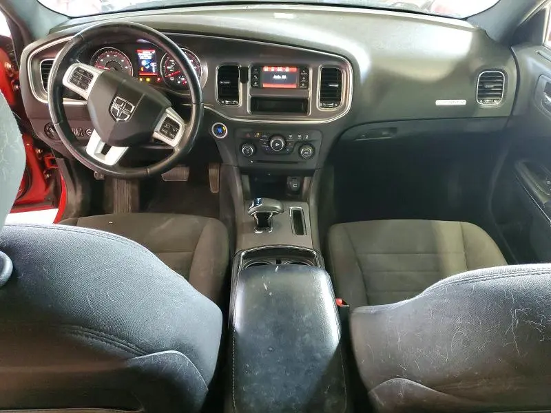 2012 DODGE CHARGER SE  