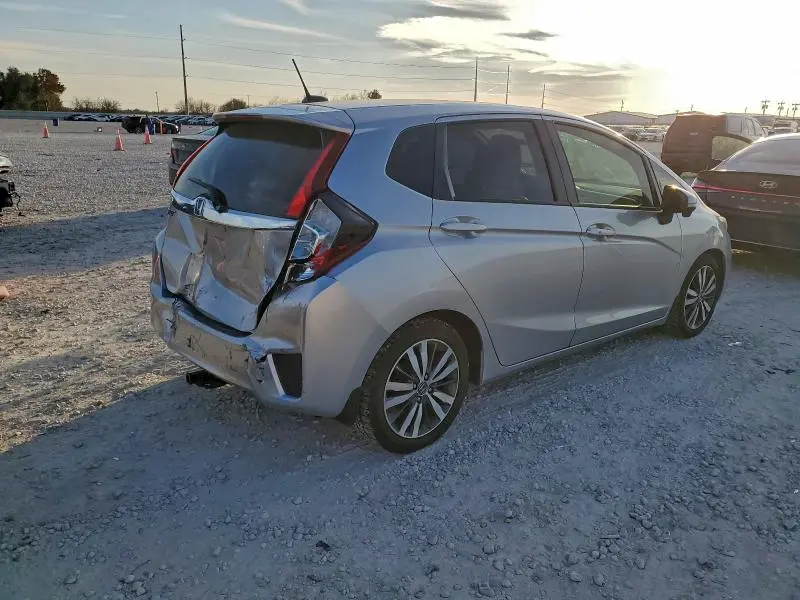 2016 HONDA FIT EX  