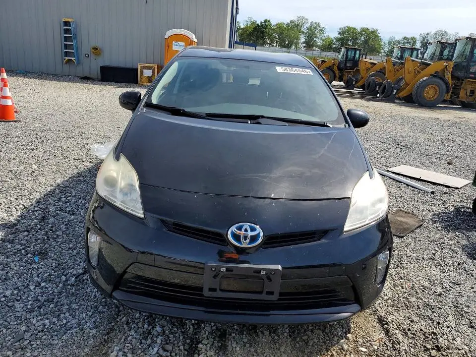 2013 TOYOTA PRIUS PERSONA SERIES SE  