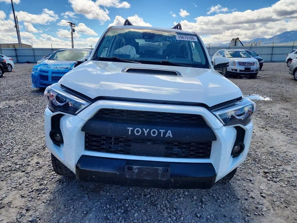 2024 TOYOTA 4RUNNER TRD PRO  