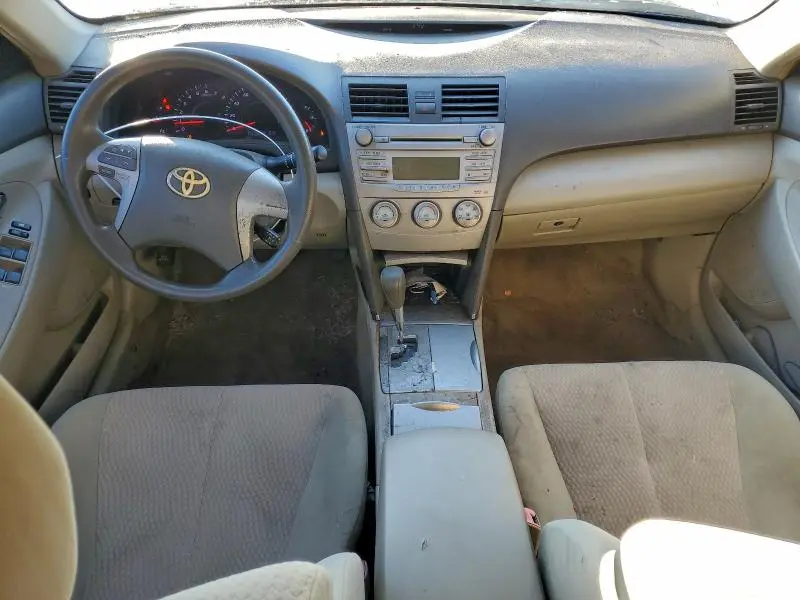 2010 TOYOTA CAMRY SE  