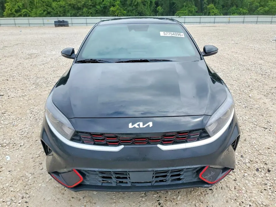 2023 KIA FORTE GT LINE  