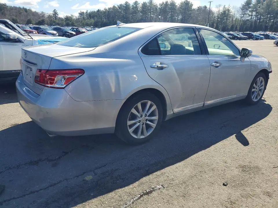 2010 LEXUS ES 330  
