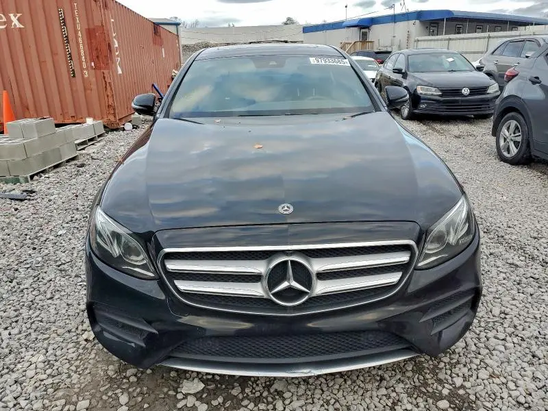 2019 MERCEDES-BENZ E 300  