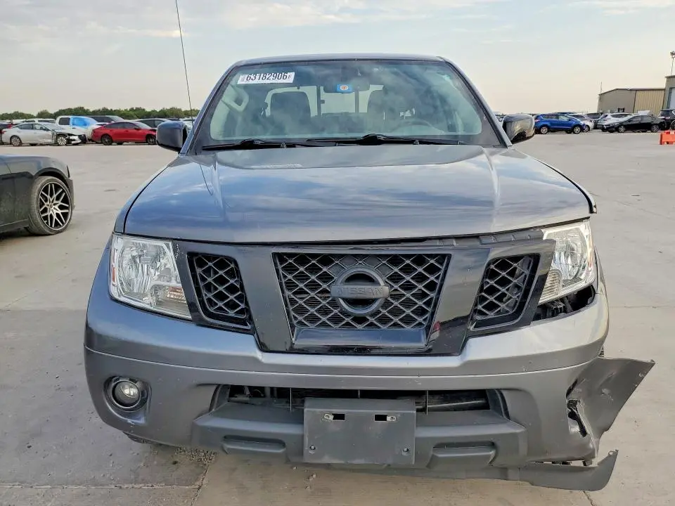 2020 NISSAN FRONTIER SV  