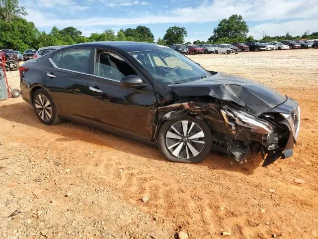 2021 NISSAN ALTIMA SV  