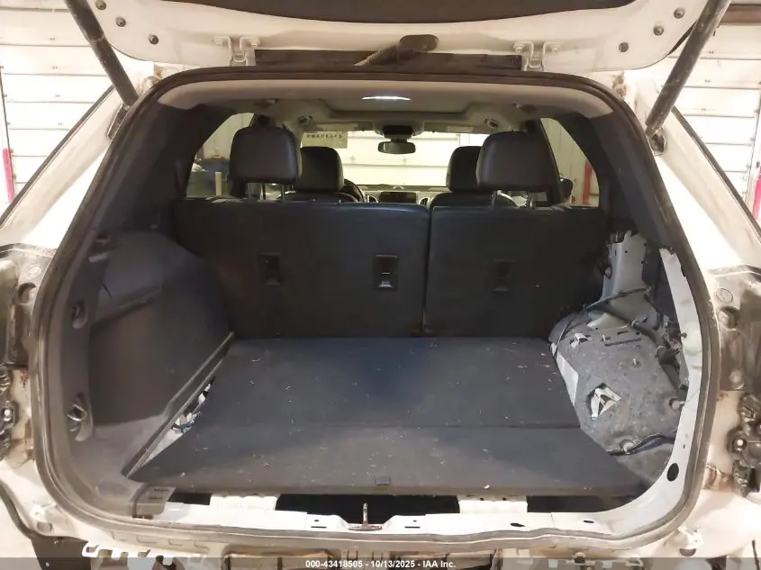 2023 CHEVROLET EQUINOX AWD PREMIER