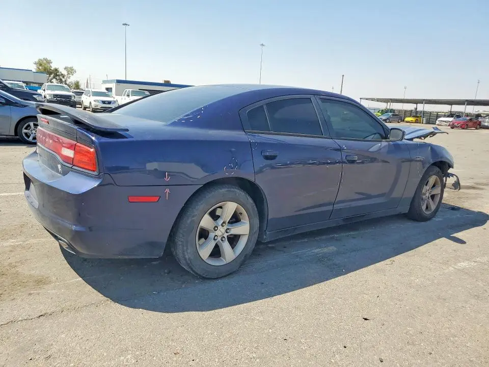2014 DODGE CHARGER SE  
