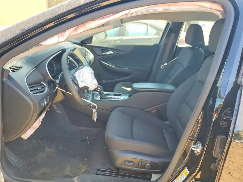 2025 CHEVROLET MALIBU LT  
