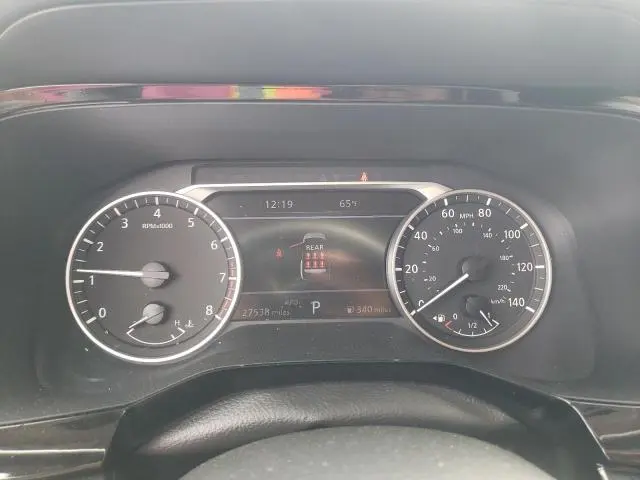 2024 NISSAN PATHFINDER SL  