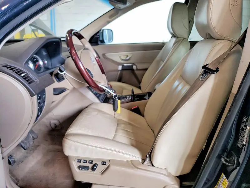 2013 VOLVO XC90 3.2  