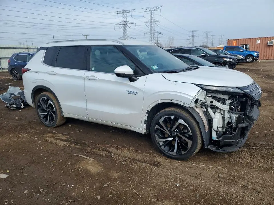 2023 MITSUBISHI OUTLANDER SEL  