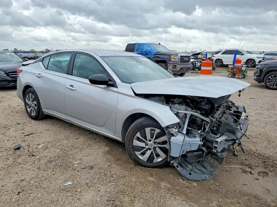 2024 NISSAN ALTIMA 2.5 S  