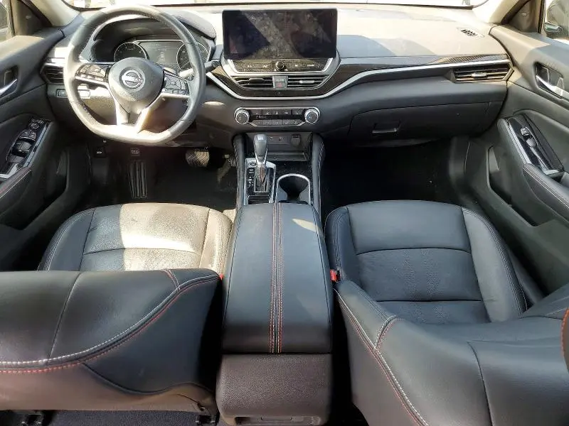 2024 NISSAN ALTIMA SR  