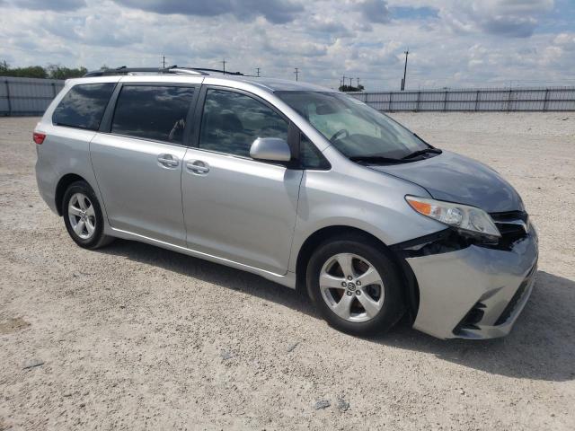 2020 TOYOTA SIENNA LE