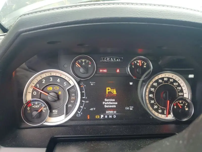 2018 RAM 3500 LARAMIE  