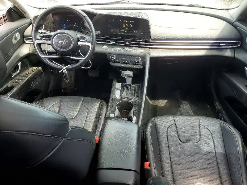 2022 HYUNDAI ELANTRA LIMITED  
