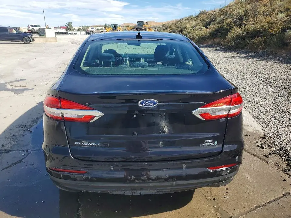 2019 FORD FUSION SE  