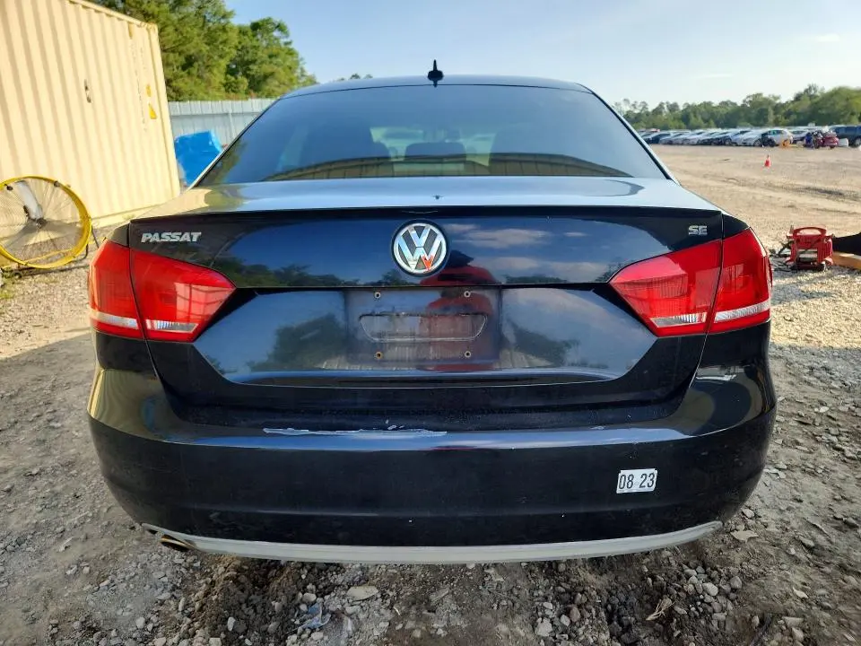 2012 VOLKSWAGEN PASSAT SE  