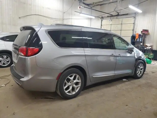 2017 CHRYSLER PACIFICA TOURING L PLUS  
