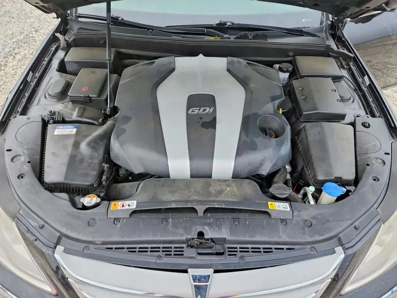 2013 HYUNDAI GENESIS 3.8L  