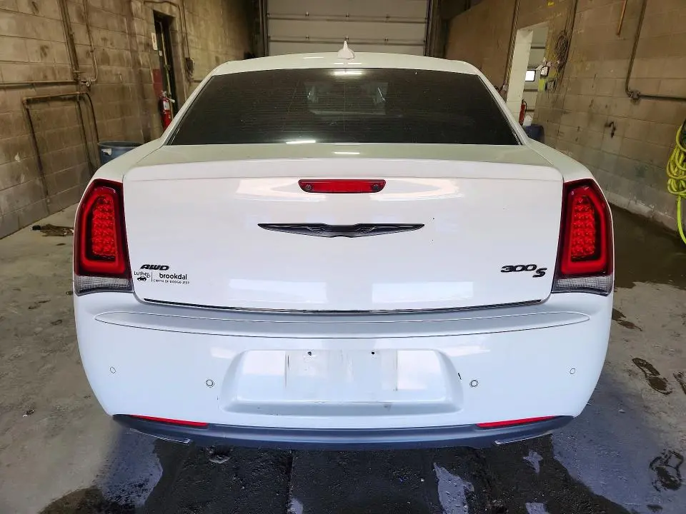 2016 CHRYSLER 300 S  