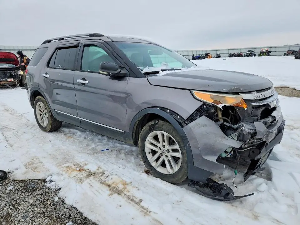 2011 FORD EXPLORER XLT  